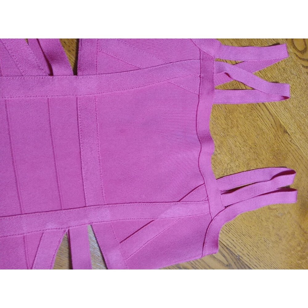 GUESS Dress Womens SMALL PINK BODYCON Party Preowned Casual Work Date Used Chic - Picture 5 of 9